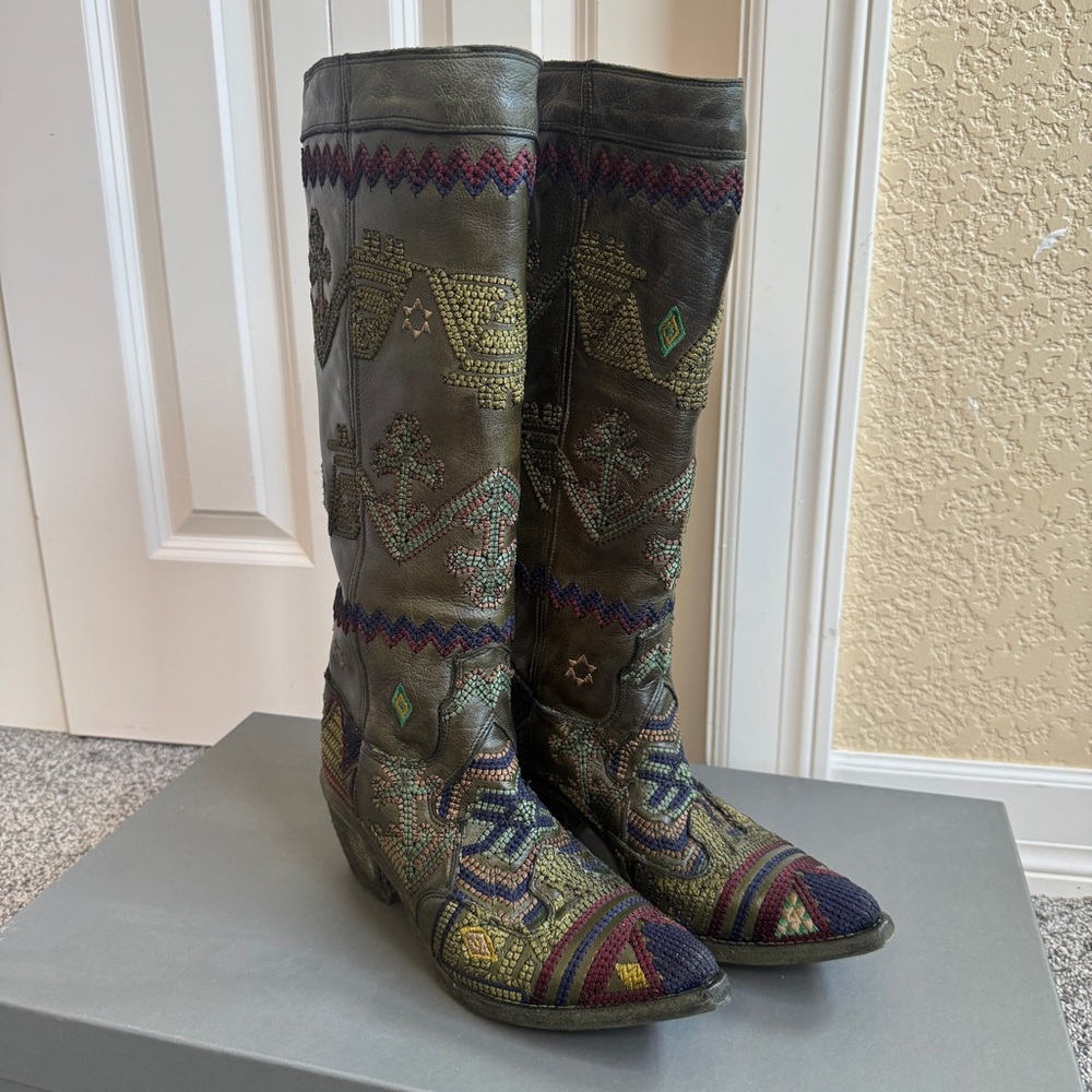 Marco Delli Dallas High Embroidered Tall Boots Olive Green 38 NWT $1295 Sold Out - Picture 2 of 15